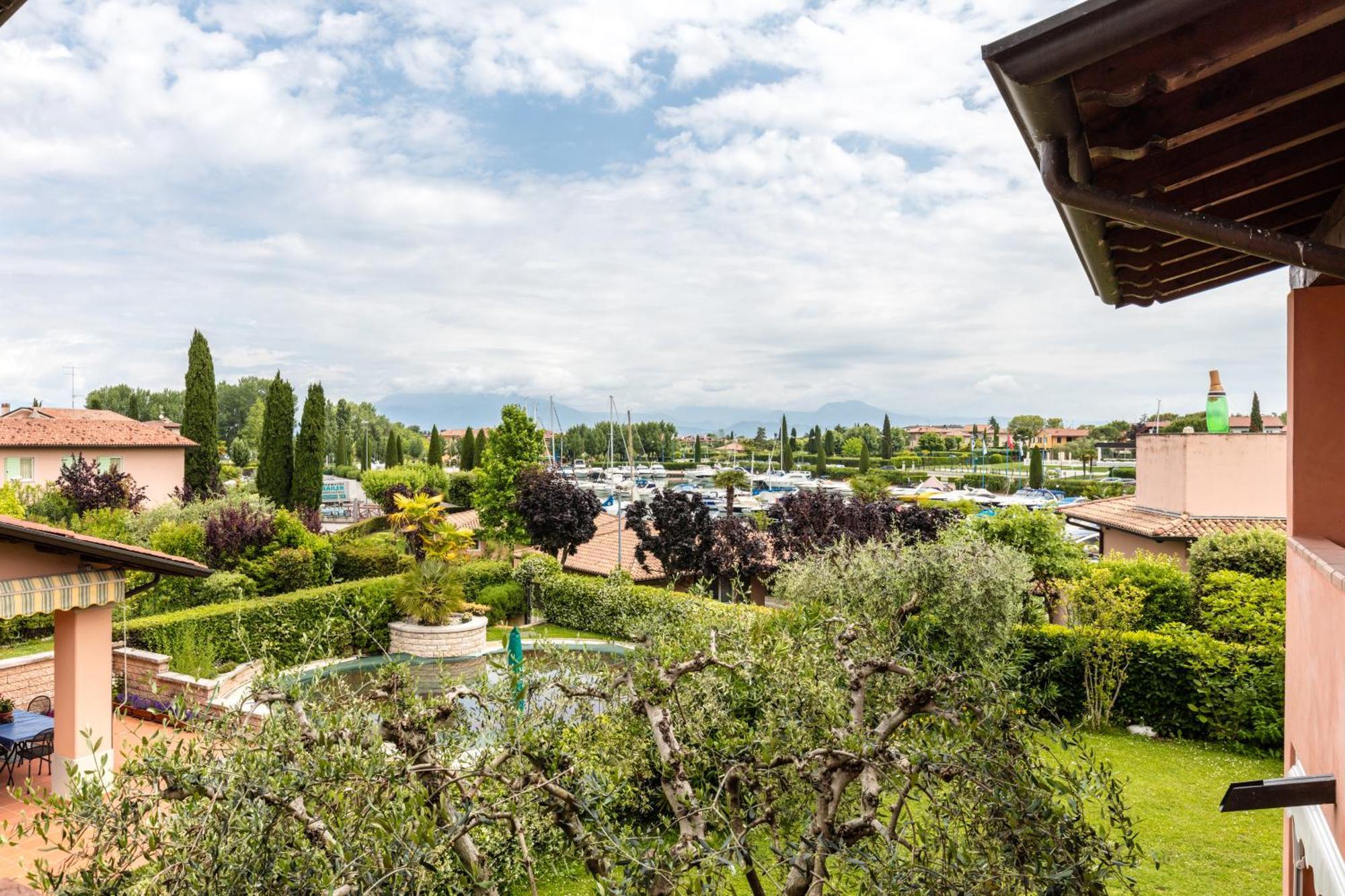 Bellasirmione Holiday Apartments Exterior foto