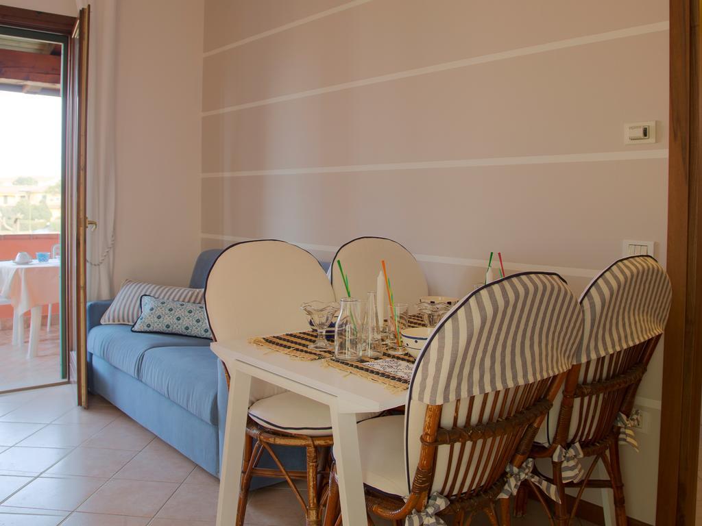 Bellasirmione Holiday Apartments Habitación foto